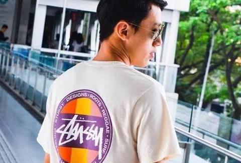 背后印花T恤这么多我只喜欢Stussy(图2)